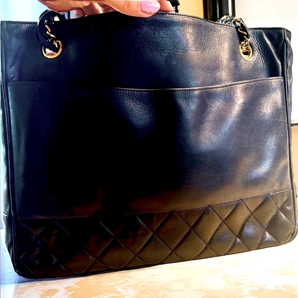 Chanel Navy Blue Lambskin Quilted Gold Chain Tote Bag made in France Authentic - Picture 7 of 16